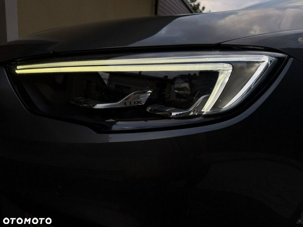 Opel Insignia - 11