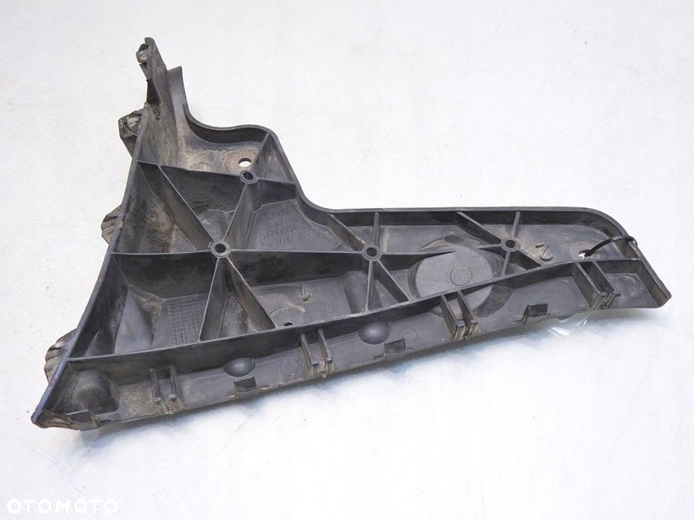 ŚLIZG ZDERZAKA PRAWY TYŁ AUDI A4 B7 AVANT - 4