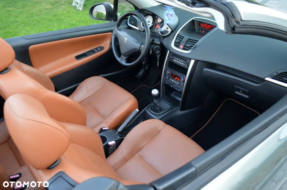 Peugeot 207 CC - 25