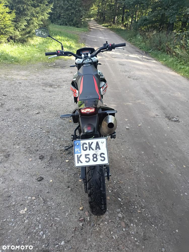 Aprilia SX - 6
