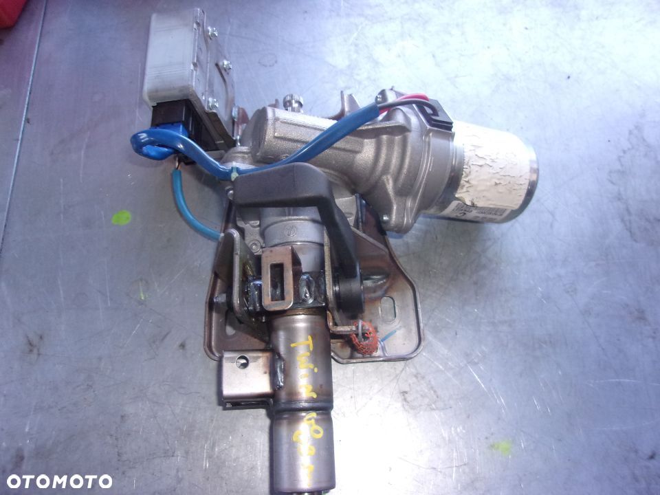 WSPOMAGANIE ELEKTRYCZNE RENAULT TWINGO II 8200800656