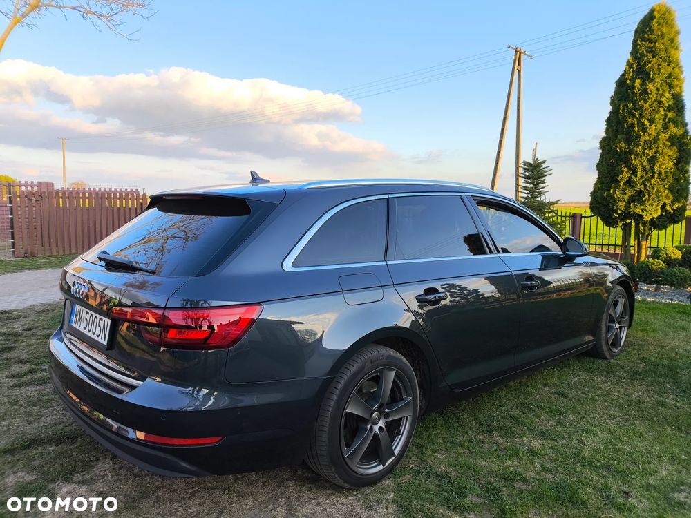 Audi A4 Avant 2.0 TDI S tronic - 4