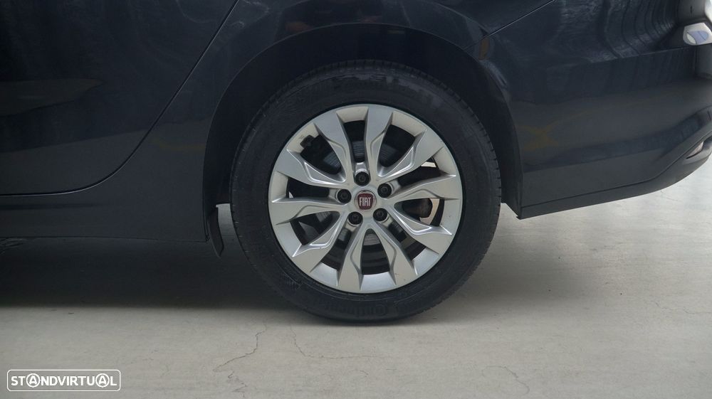 Fiat Tipo Station Wagon 1.3 M-Jet Lounge Tech - 57