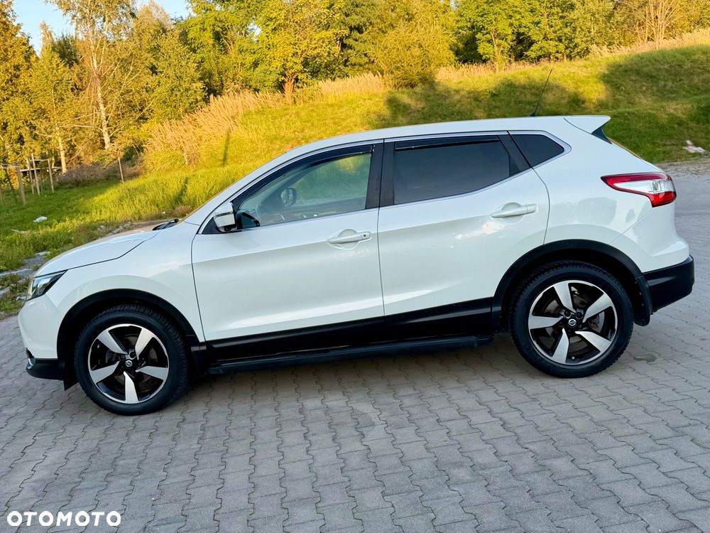 Nissan Qashqai - 11