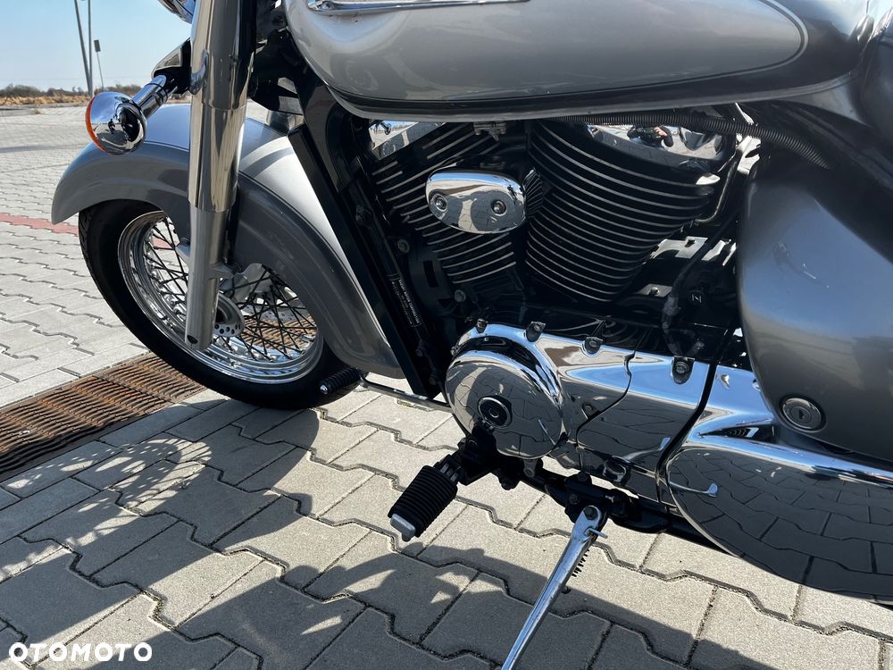 Suzuki VL 800 Volusia - 10
