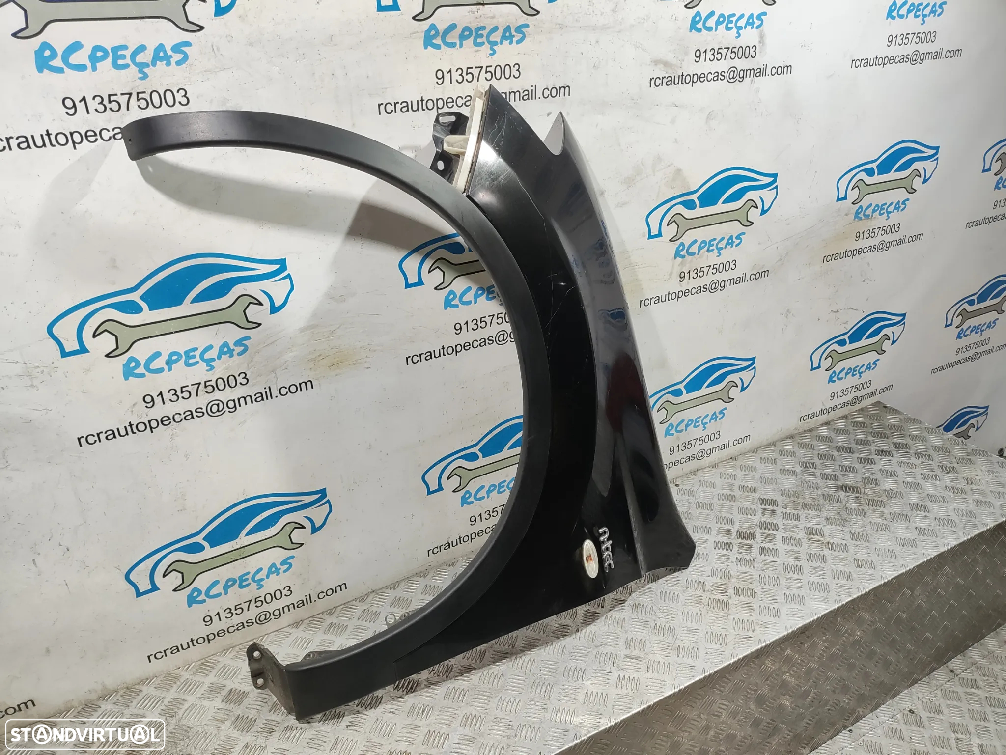 Guarda Lamas Esquerdo Original Nissan Qashqai J10 - 2