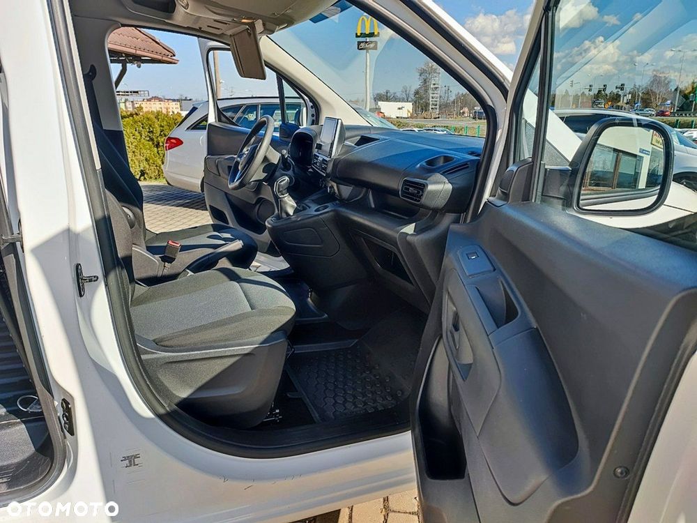 Opel Combo - 11