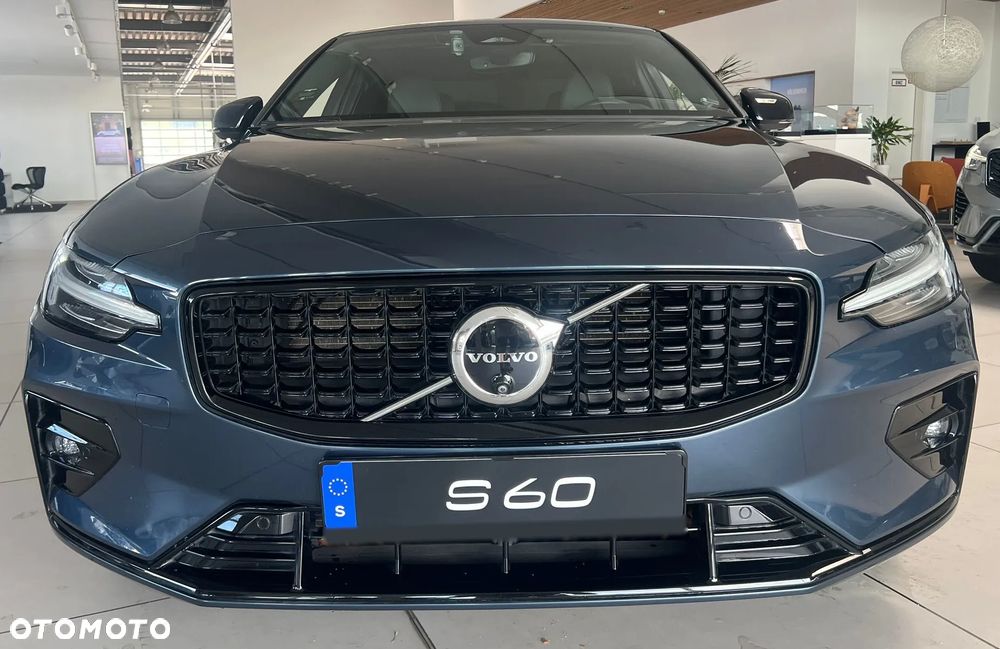 Volvo S60 B5 B AWD Ultimate Dark - 13