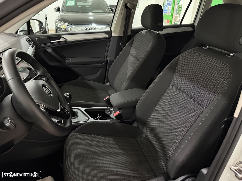 VW Tiguan 1.6 TDI Tech - 7