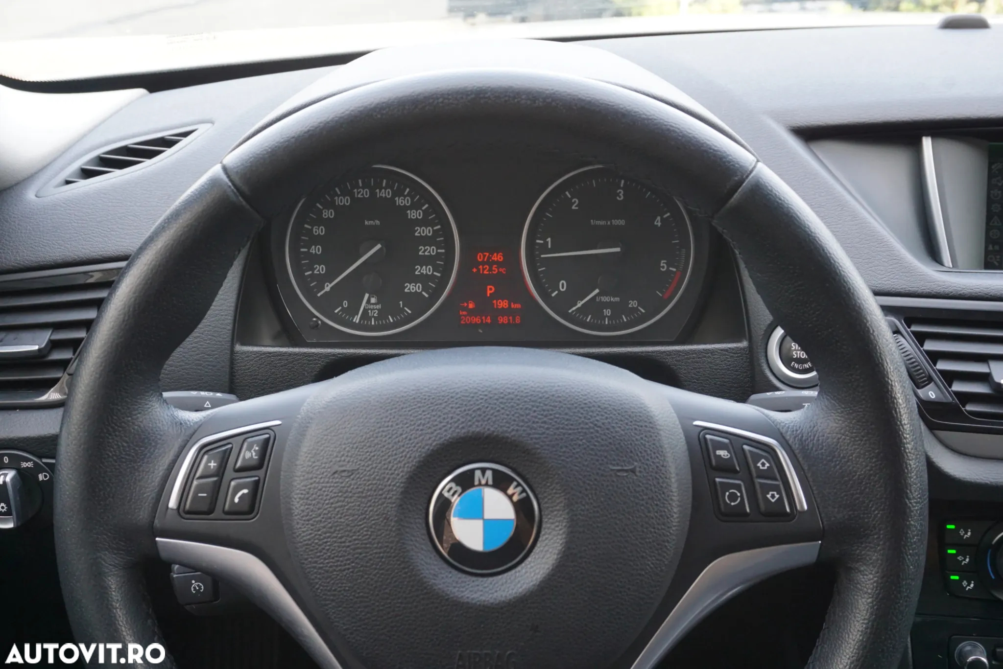 BMW X1 xDrive18d Aut. Sport Line - 18