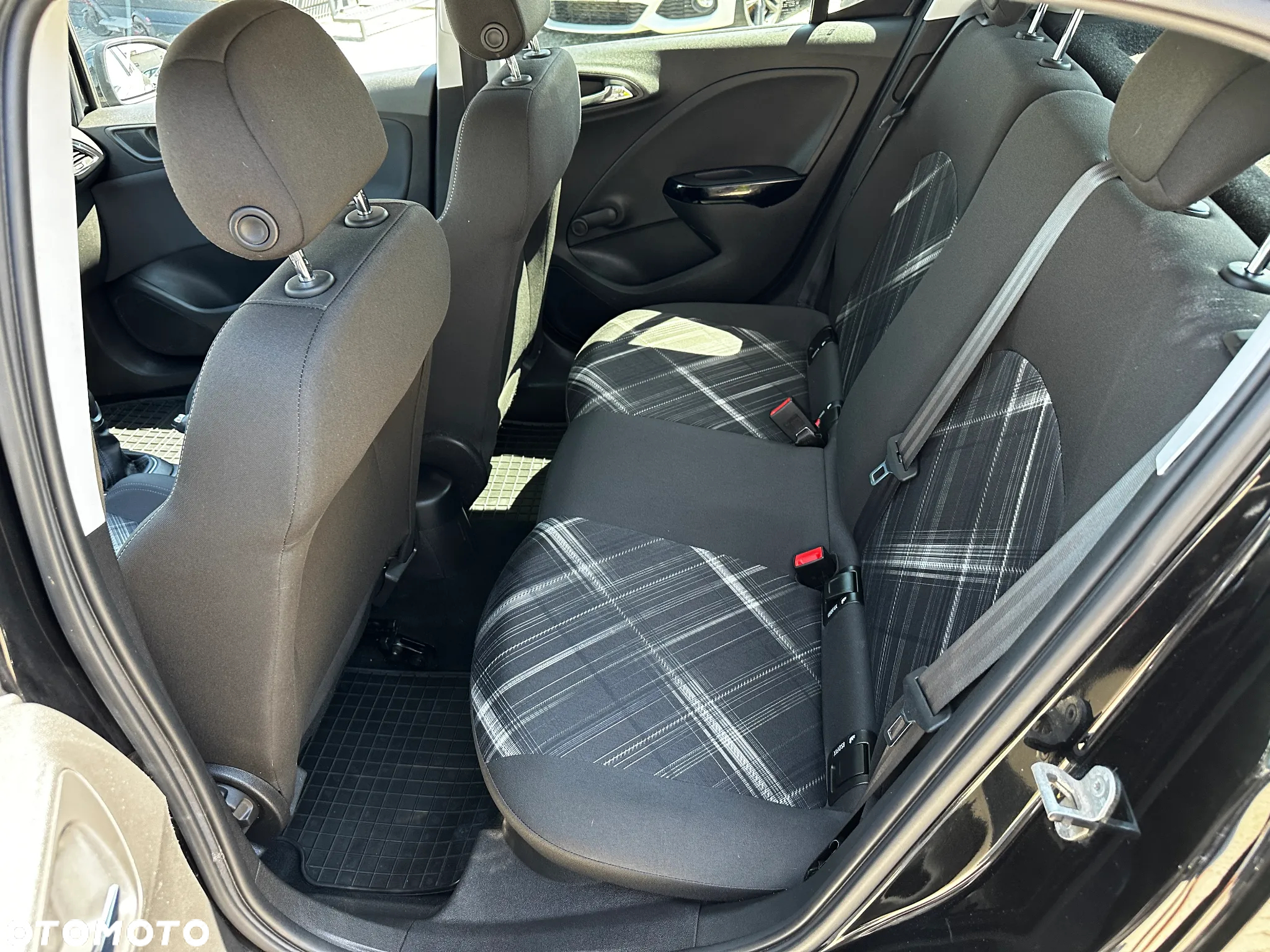 Opel Corsa - 21