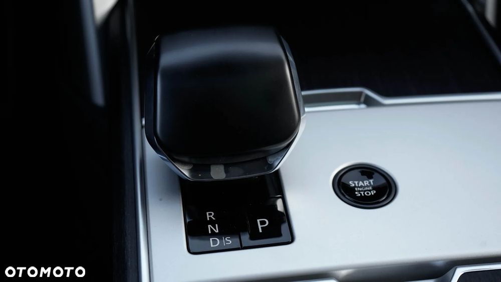 Land Rover Range Rover - 24