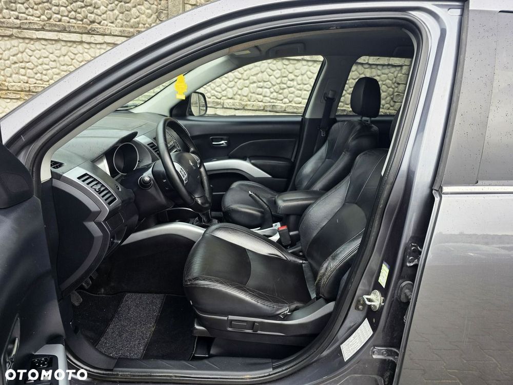 Peugeot 4007 HDI FAP 7-Sitzer Platinum - 9