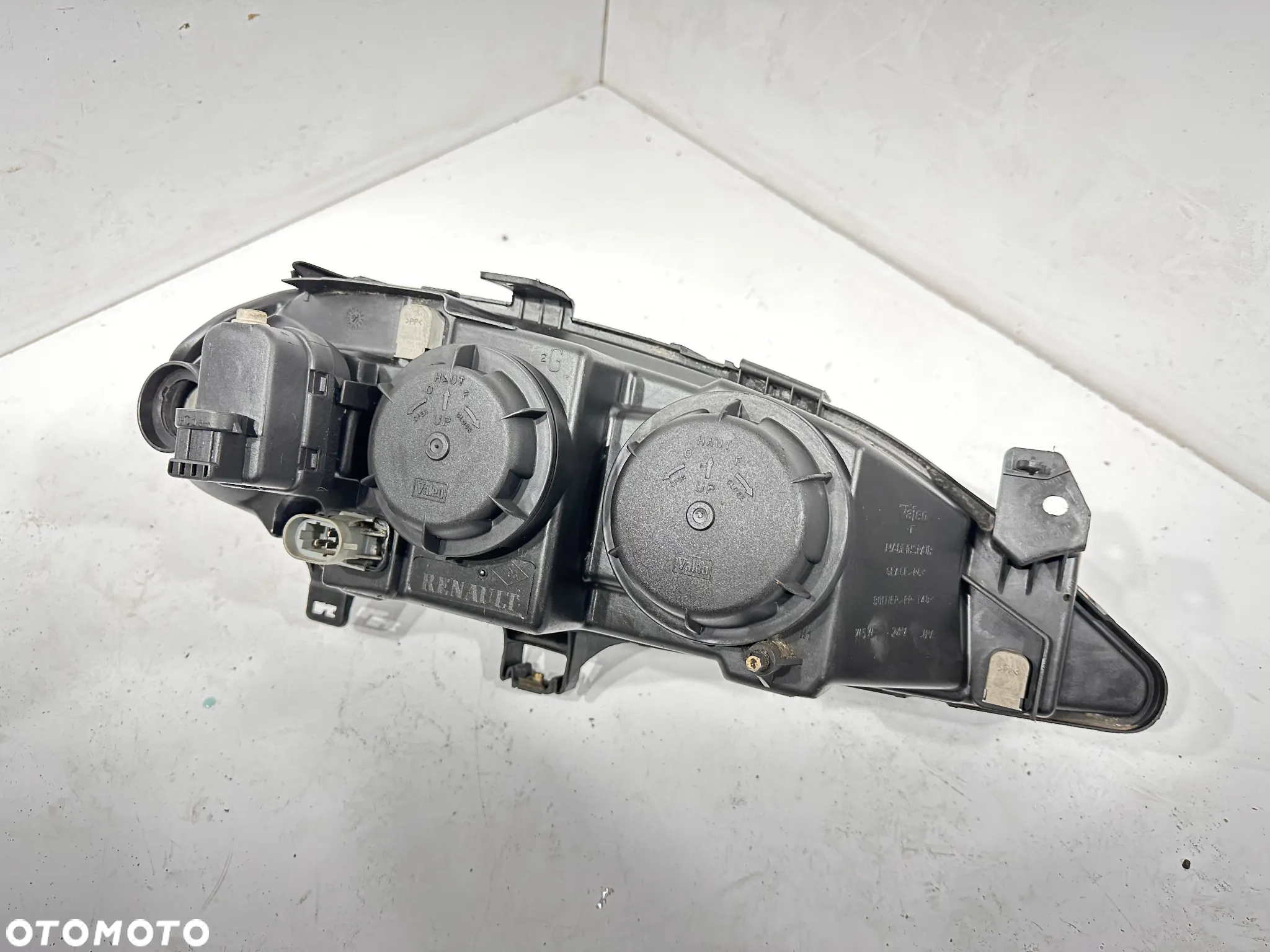 Lampa reflektor L  Renault Megane I - 4