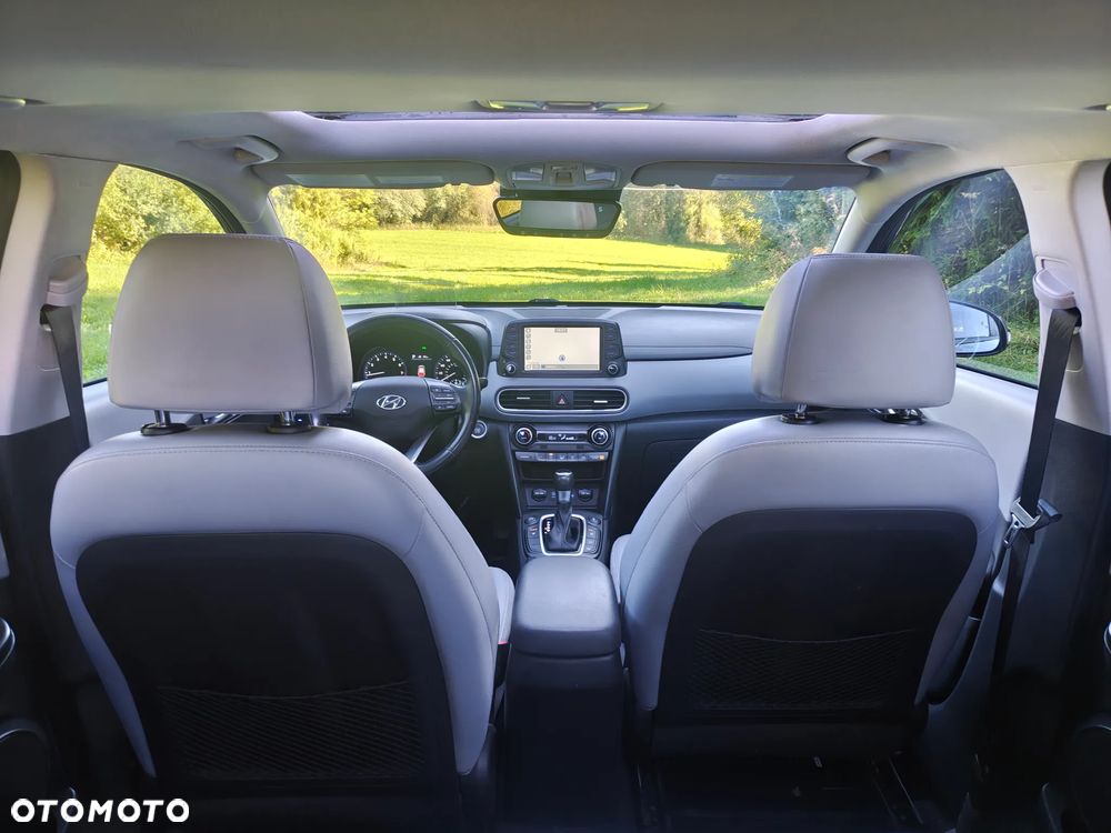 Hyundai Kona - 17