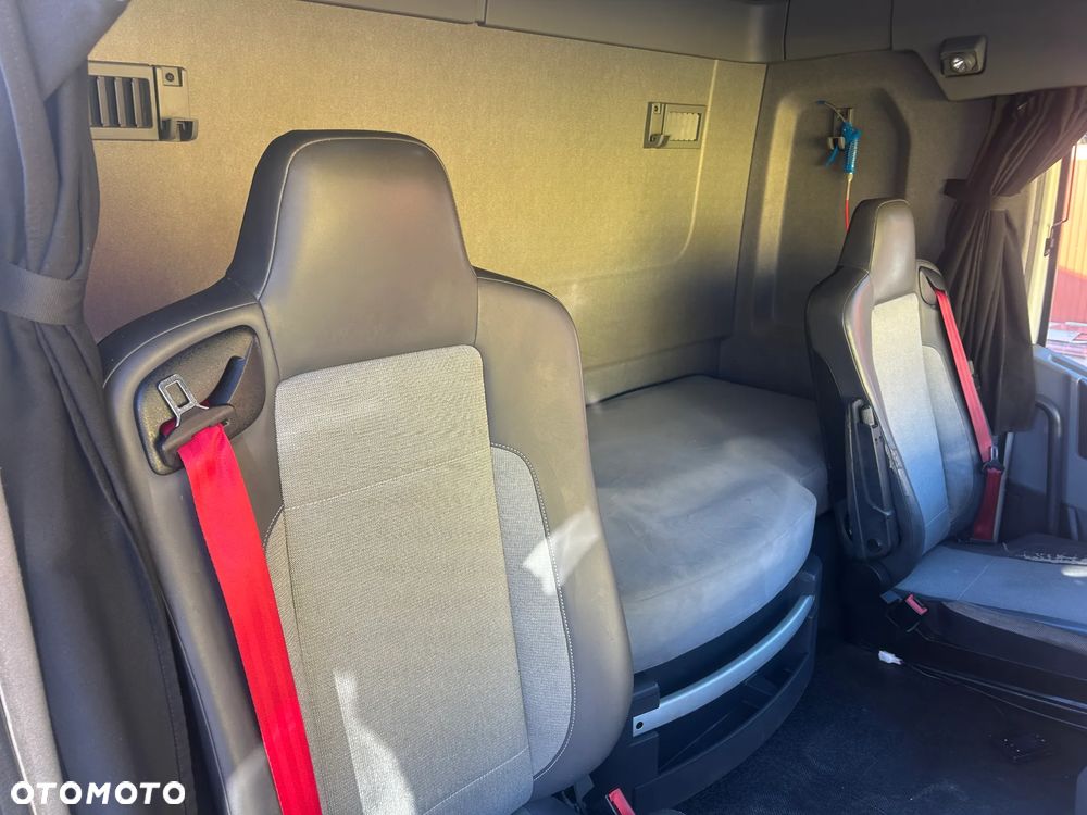 Renault T520 RETARDER / ALUFELGI ALCOA / KSENONY / FULL SPOJLERY / SILNIK 520 KM / PRODUKCJA 2015 ROK !! - 37