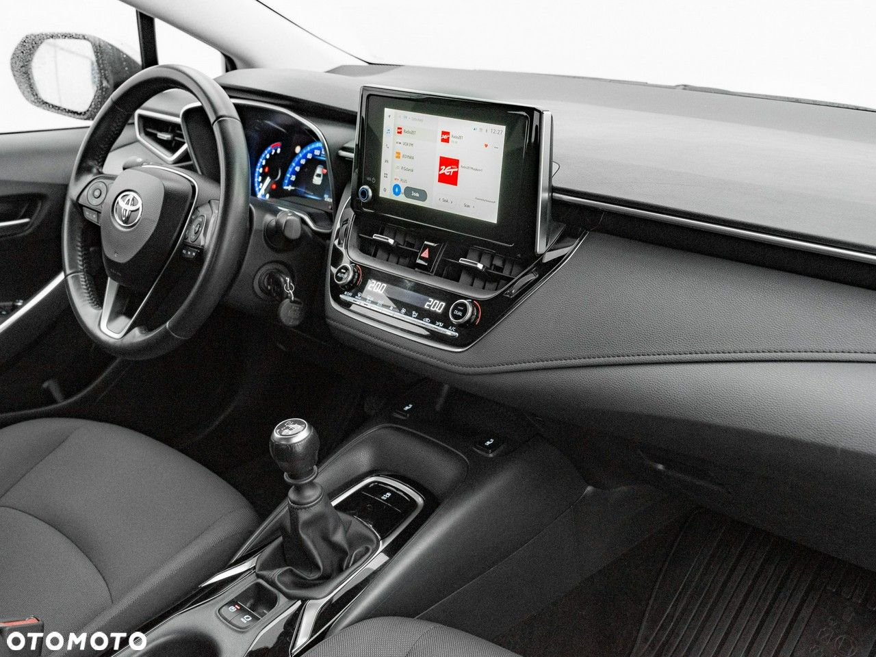 Toyota Corolla 1.5 Comfort - 33