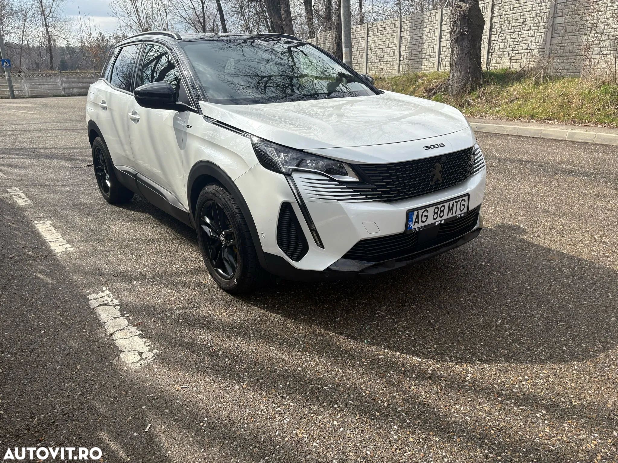 Peugeot 3008 1.2 PureTech 130 EAT8 GT - 1