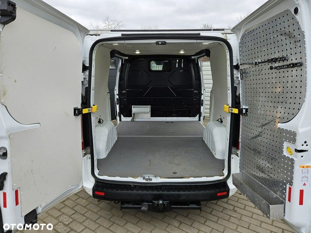 Ford Transit Custom - 3