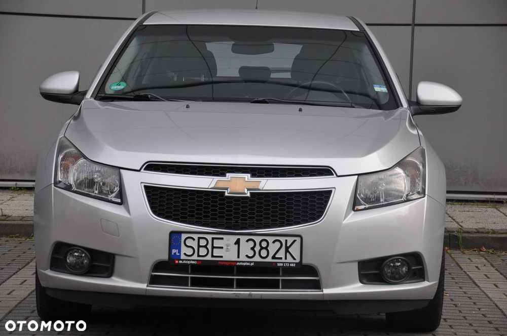 Chevrolet Cruze - 9