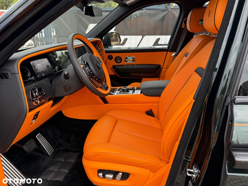 Rolls-Royce Cullinan Series II Black Badge - 14