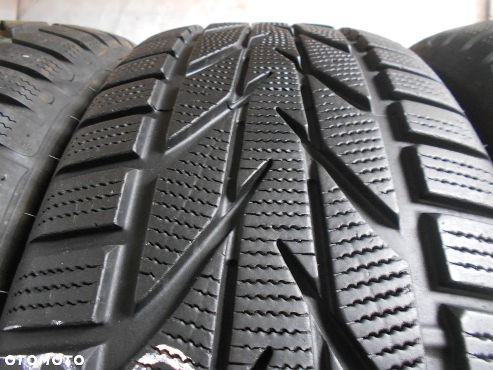 OPONY 225/60R18 TOYO SNOW PROX S953 DOT 1716  8MM - 4