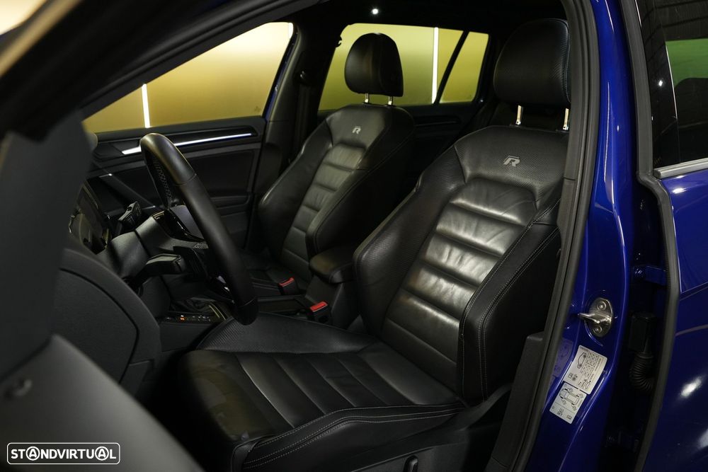 VW Golf 2.0 TSi R DSG - 25