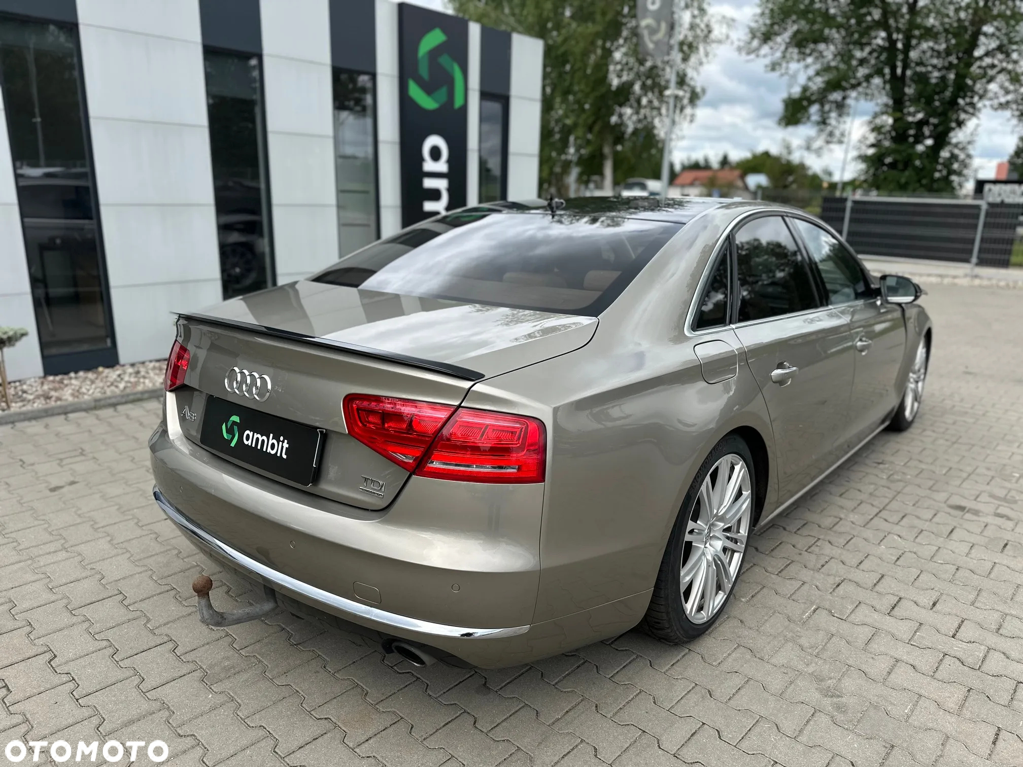 Audi A8 4.2 TDI Quattro - 9