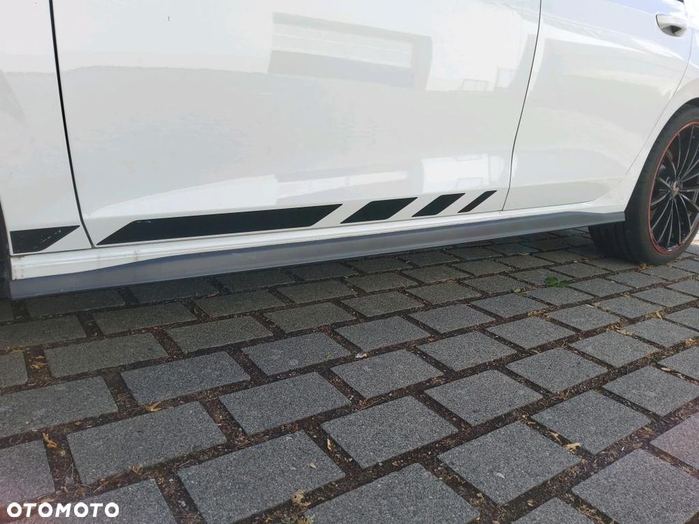 Volkswagen Golf 2.0 TSI OPF DSG GTI Clubsport - 9