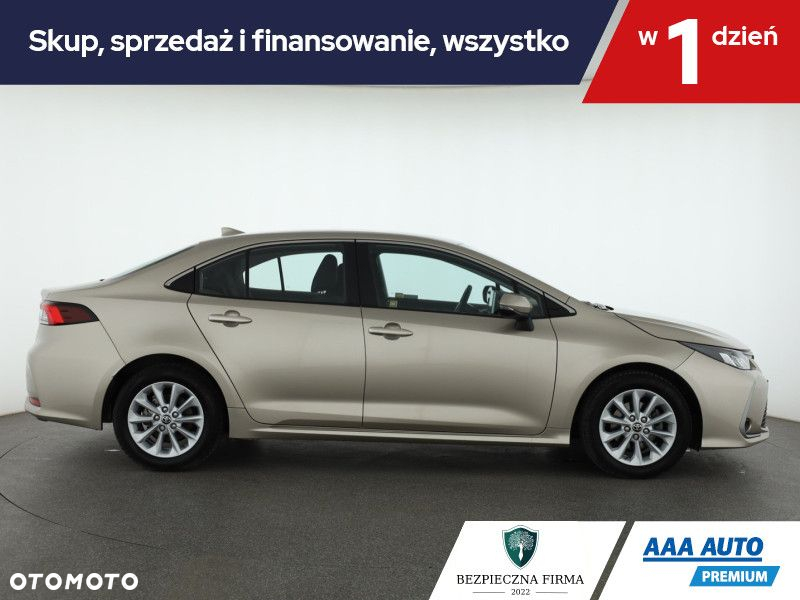 Toyota Corolla - 7