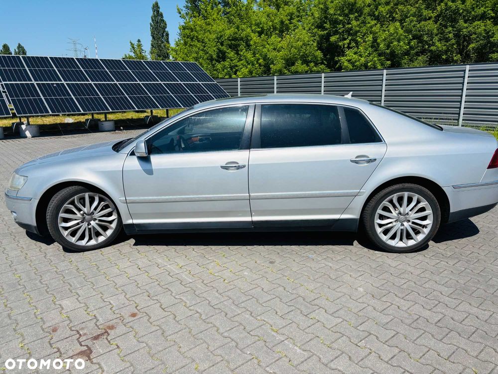 Volkswagen Phaeton - 3