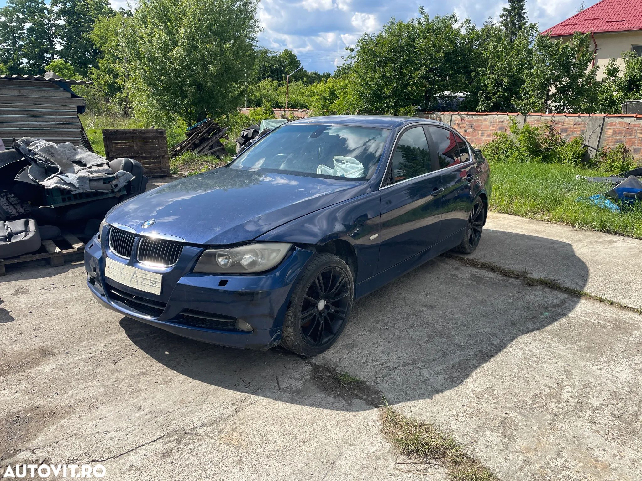 Dezmembrez BMW Seria 3 E90 330d 231 CP an 2006 - 1