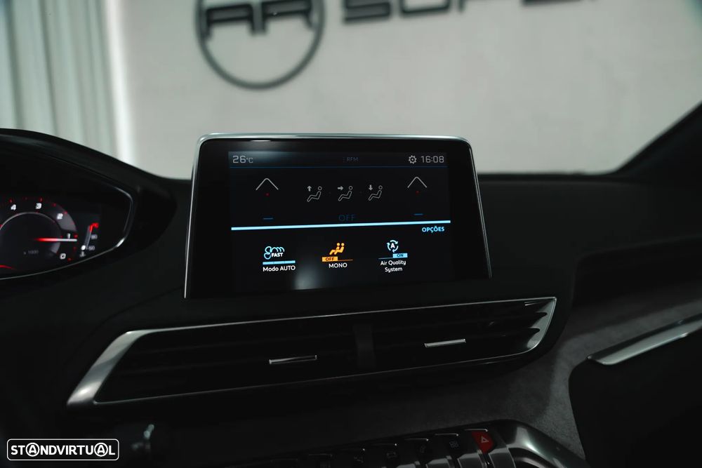 Peugeot 3008 BlueHDi 130 Stop & Start EAT8 GT - 28