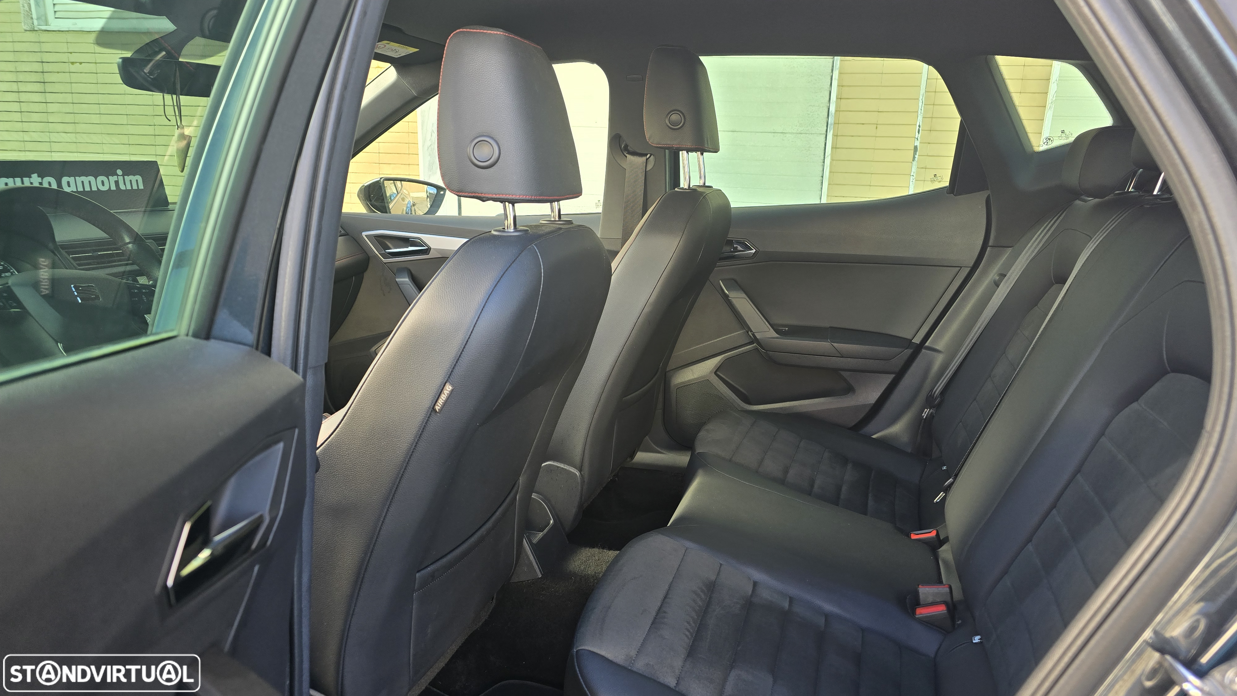 SEAT Arona 1.0 TSI FR - 18