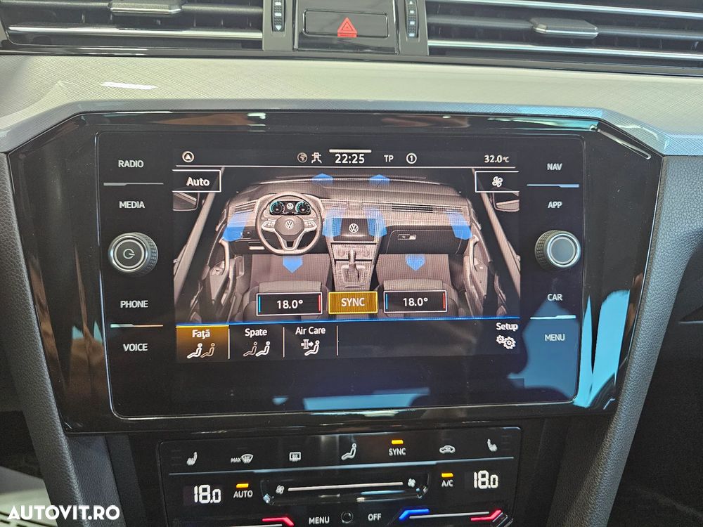 Volkswagen Passat 1.5 TSI ACT DSG Comfortline - 20