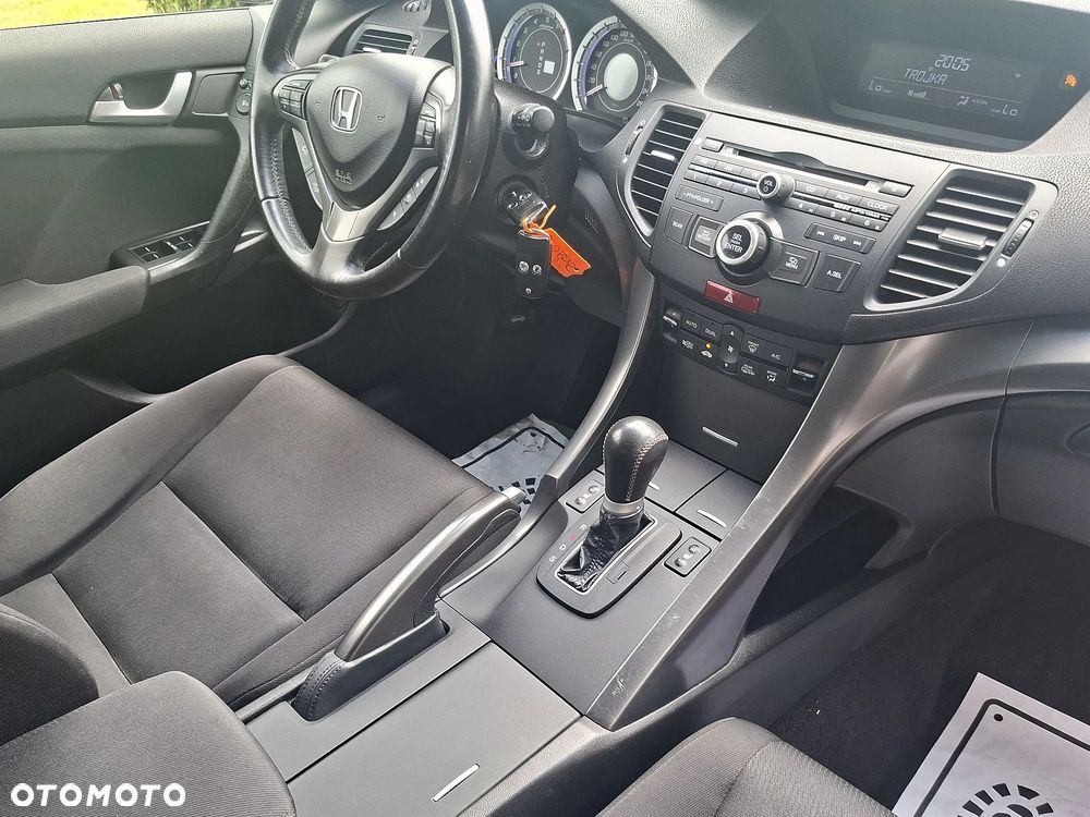 Honda Accord - 12