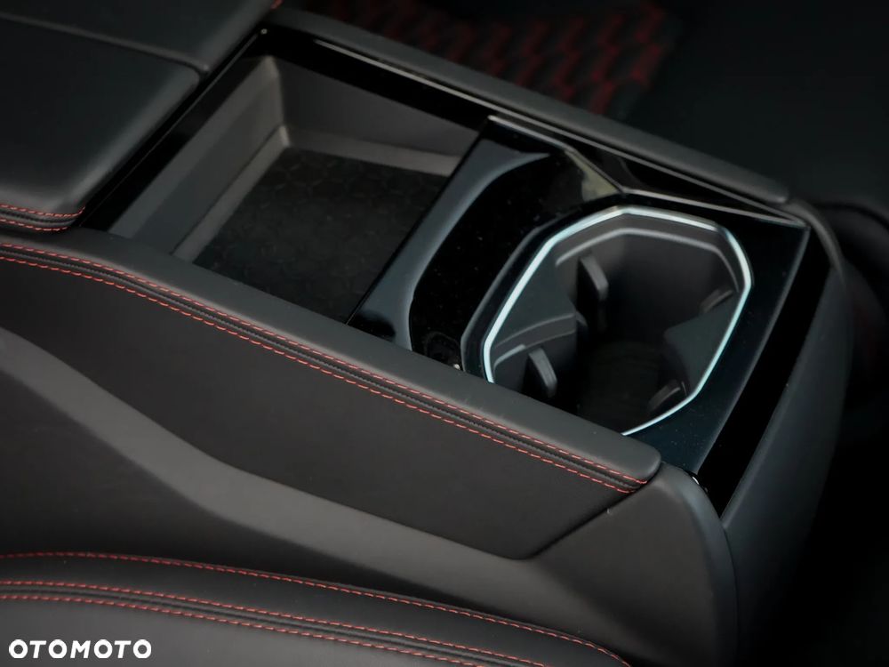 Lamborghini Urus - 33