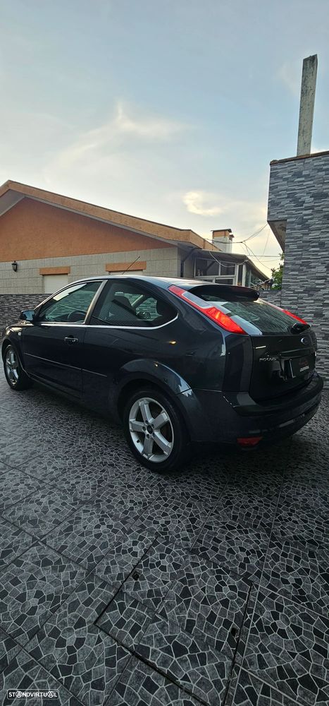 Ford Focus 1.6 TDCi 1st Edition - 10