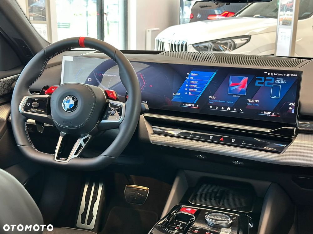 BMW M5 PHEV - 8