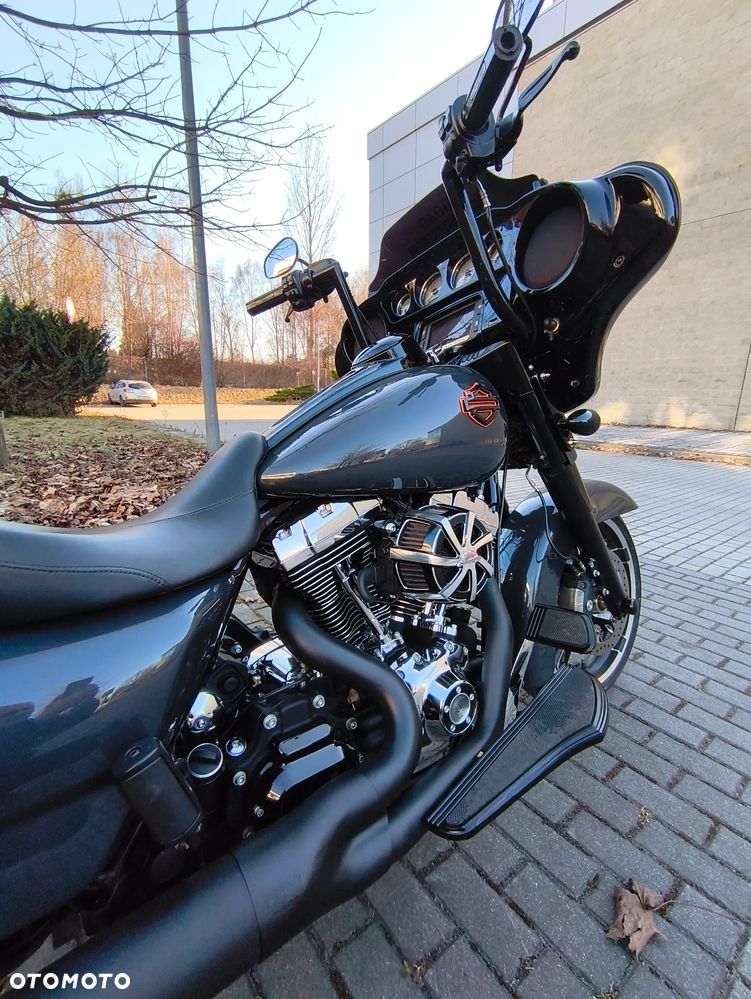 Harley-Davidson Touring Street Glide - 7