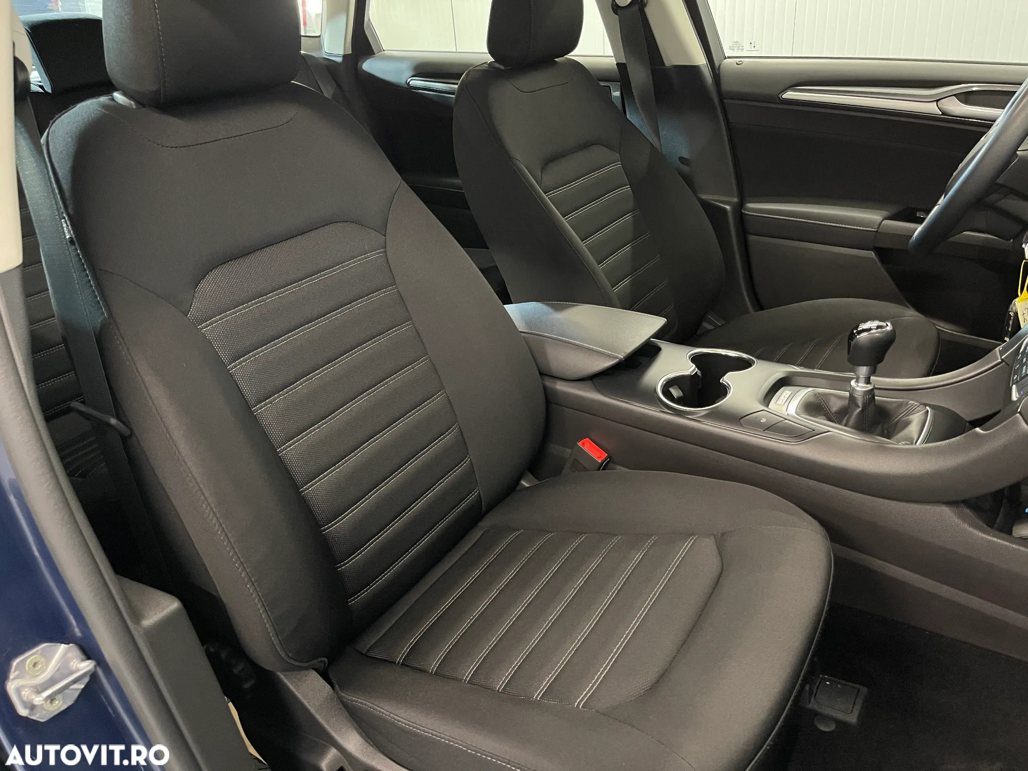 Ford Mondeo 2.0 TDCi Trend - 9