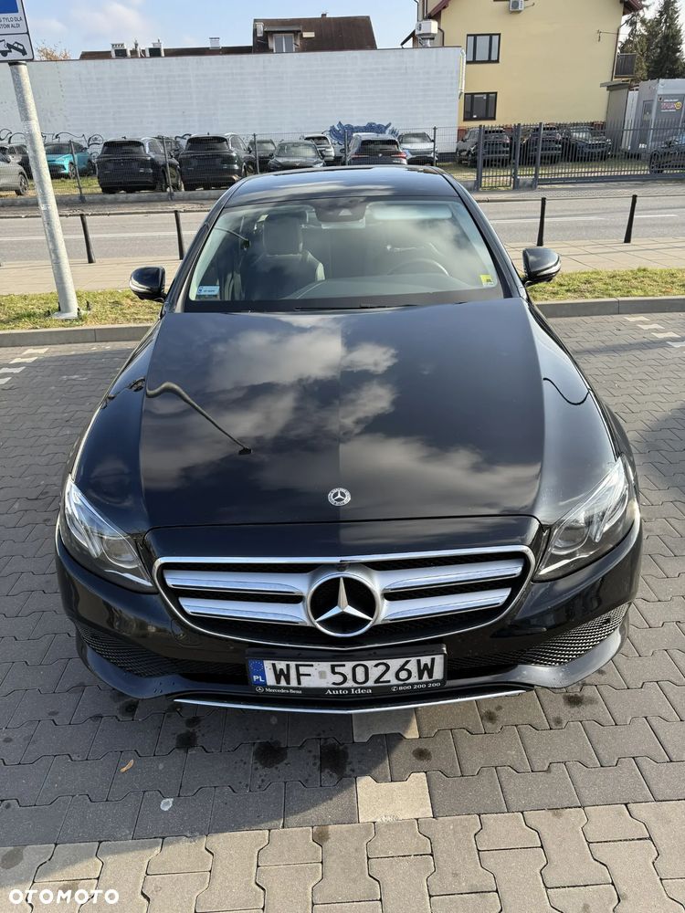 Mercedes-Benz Klasa E 220 d 4-Matic 9G-TRONIC - 6