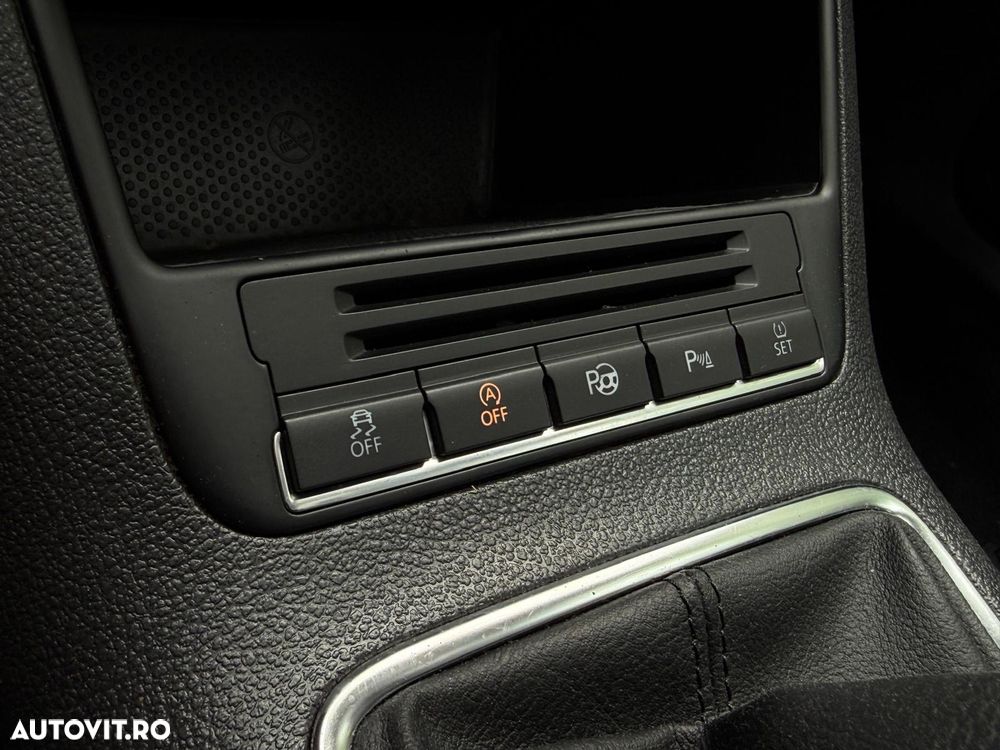 Volkswagen Tiguan - 20