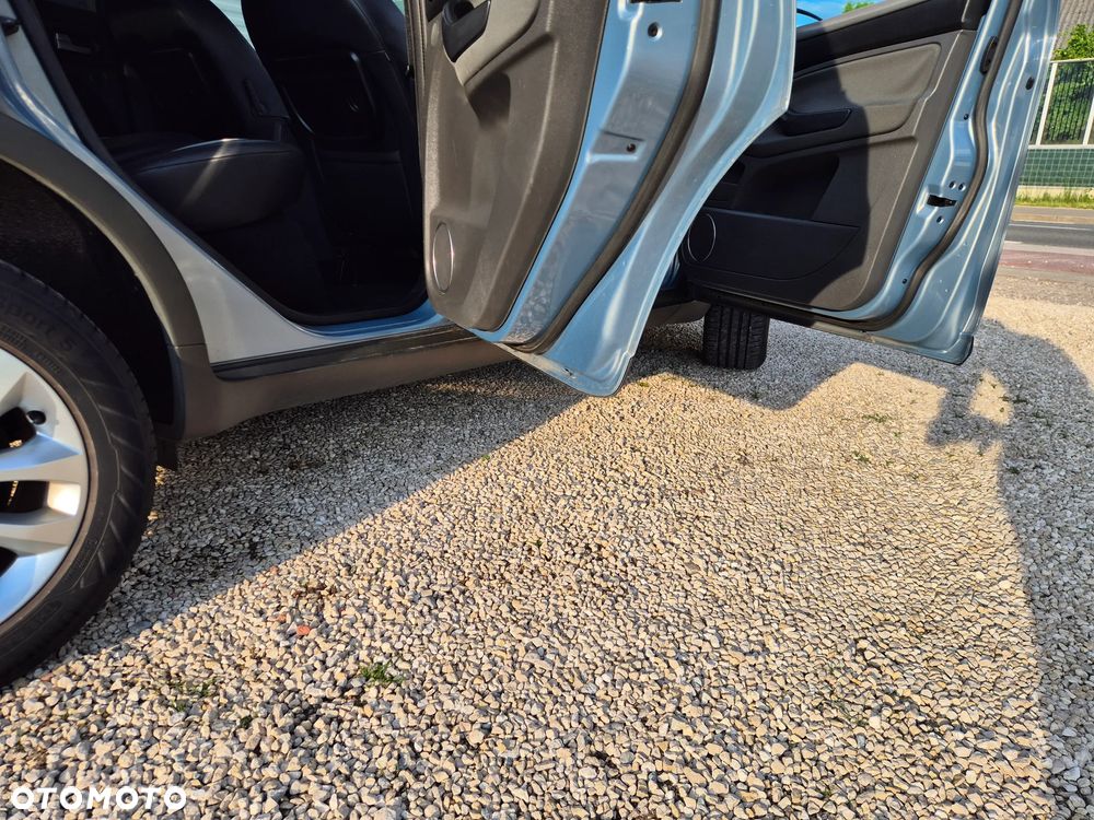 Ford Kuga 2.0 TDCi Titanium - 23