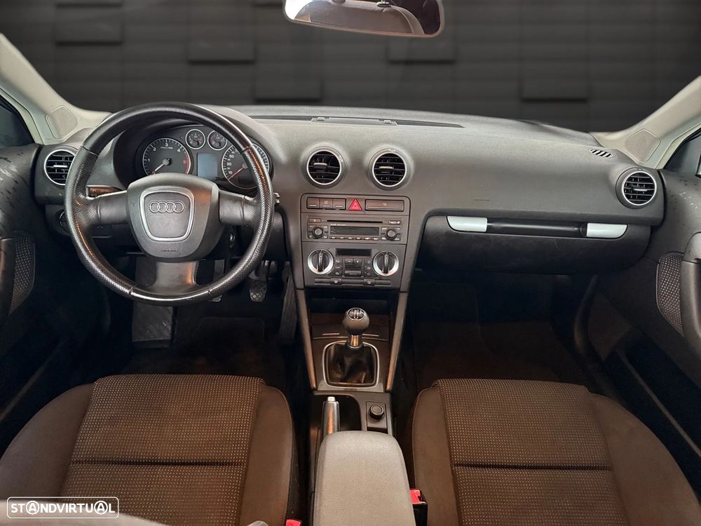 Audi A3 Sportback 1.9 TDi Sport - 10