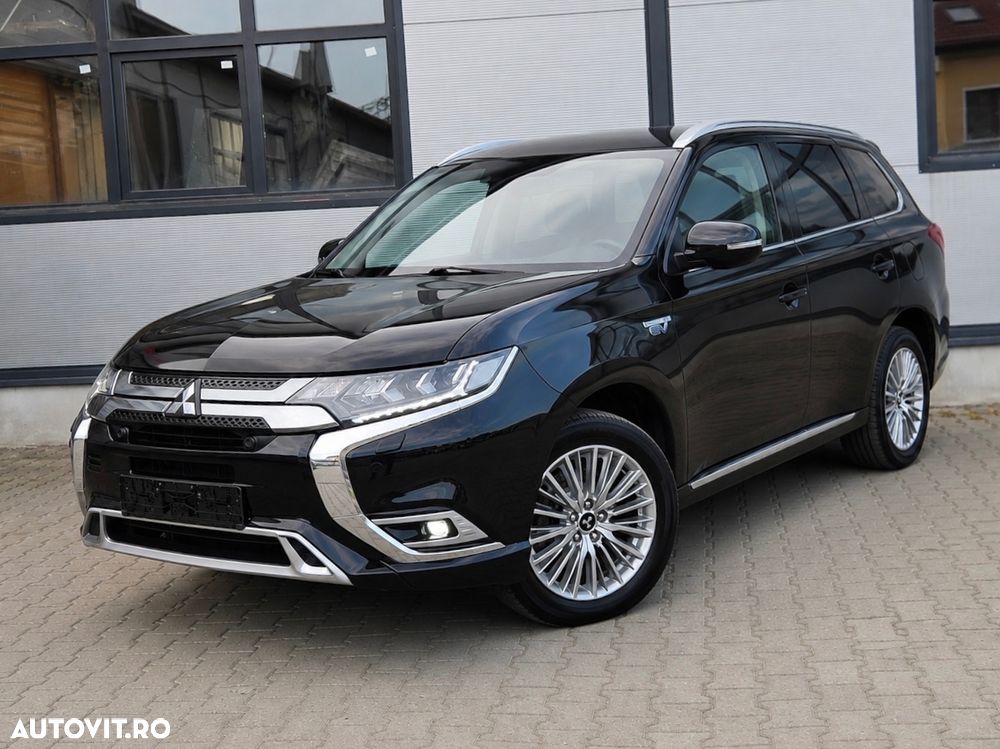Mitsubishi Outlander 2.4 4WD Diamant+ - 37