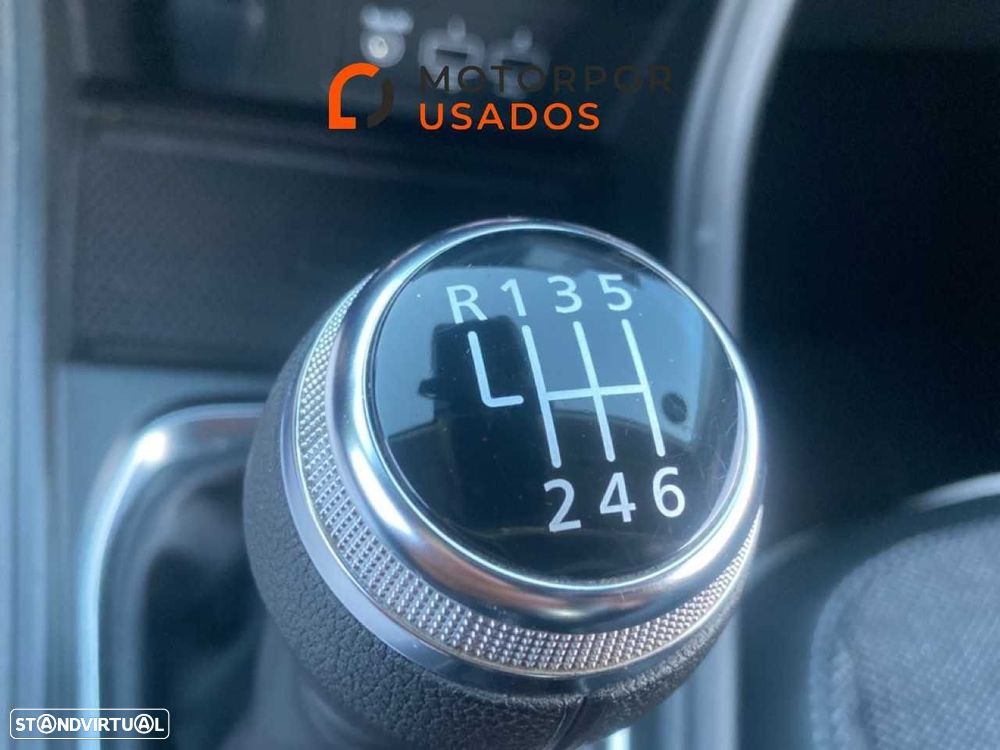 Renault Captur 1.0 TCe Techno - 16