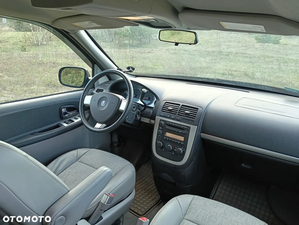 Pontiac Montana - 12
