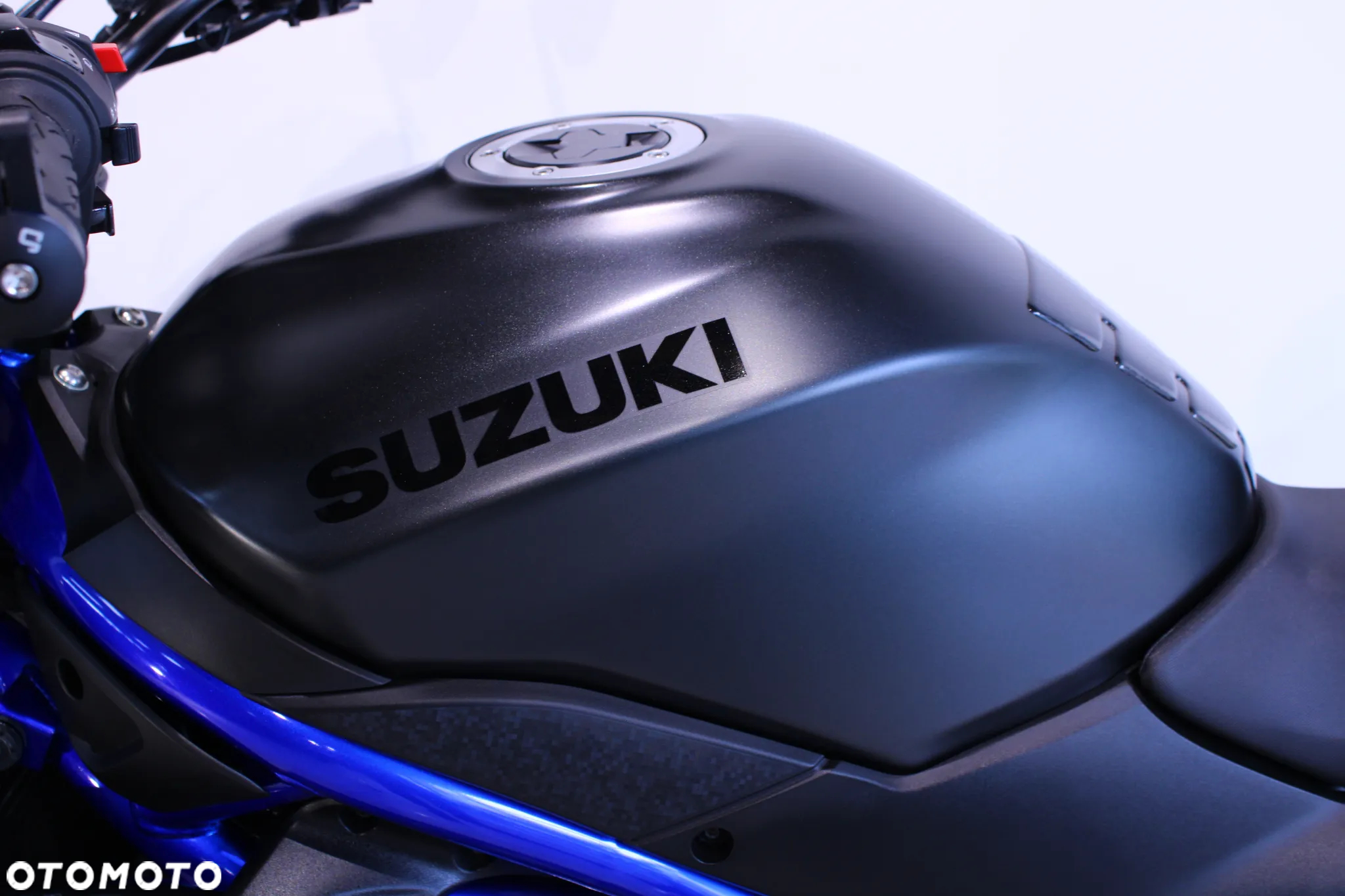 Suzuki SV - 10