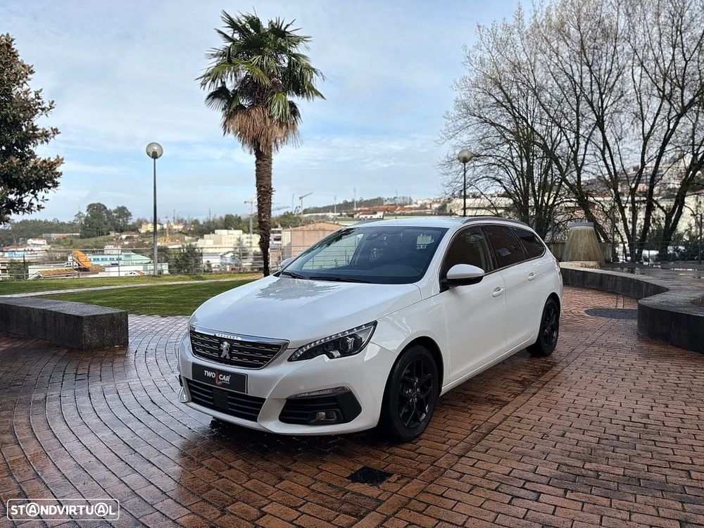 Peugeot 308 SW BlueHDi 130 EAT8 Allure - 3